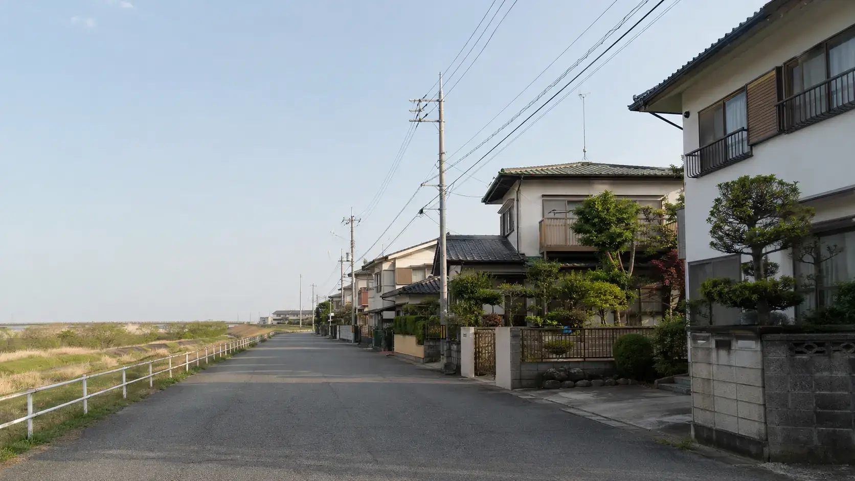 戸建てが並ぶ住宅街